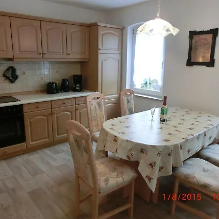 Falkennest Apartamento *