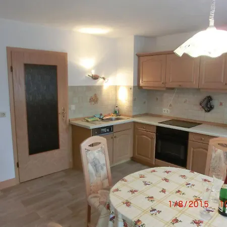 Falkennest * Reinhardtsdorf-Schona